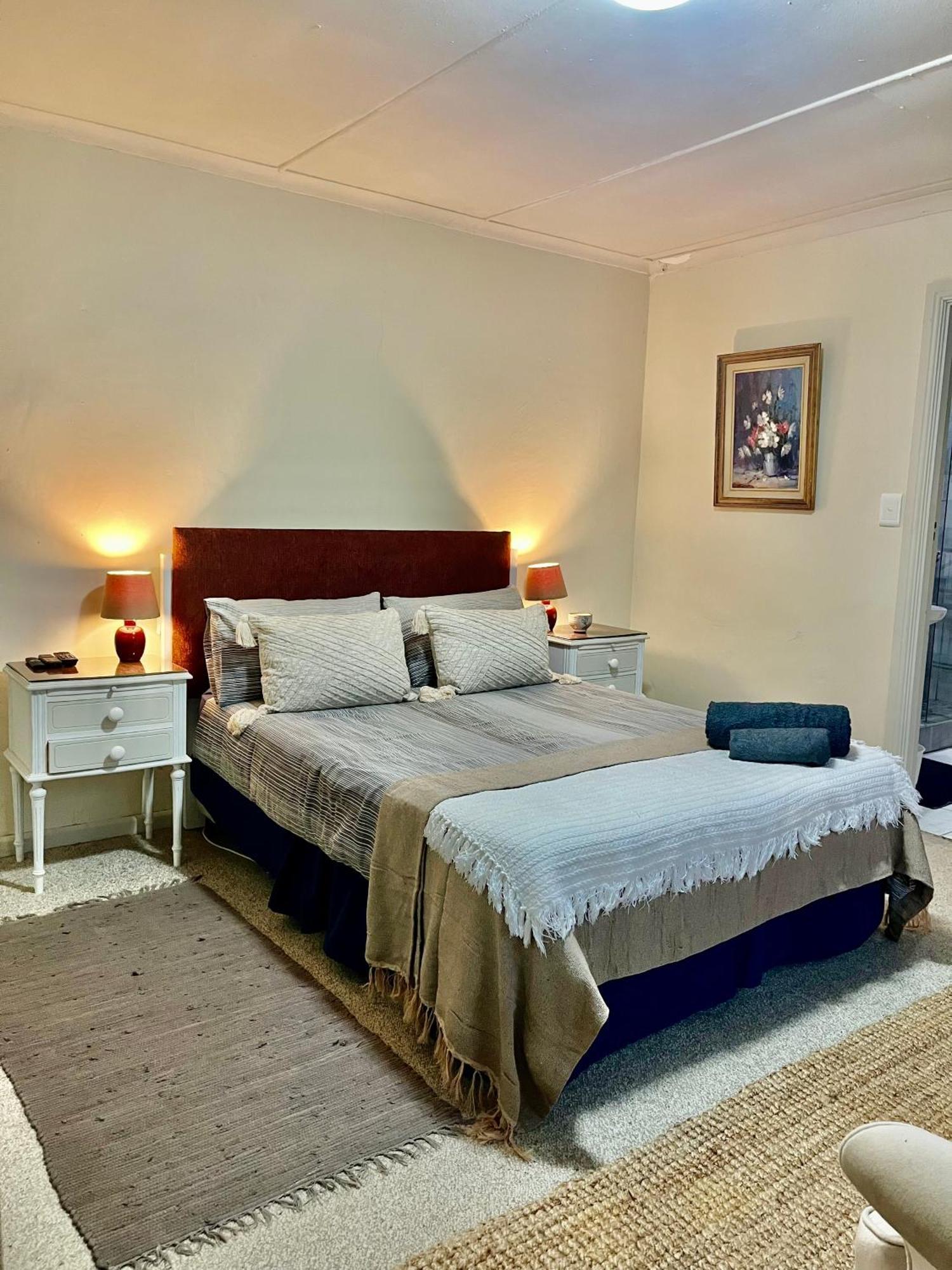 Glen House Apartment Brenton-on-Sea Bagian luar foto