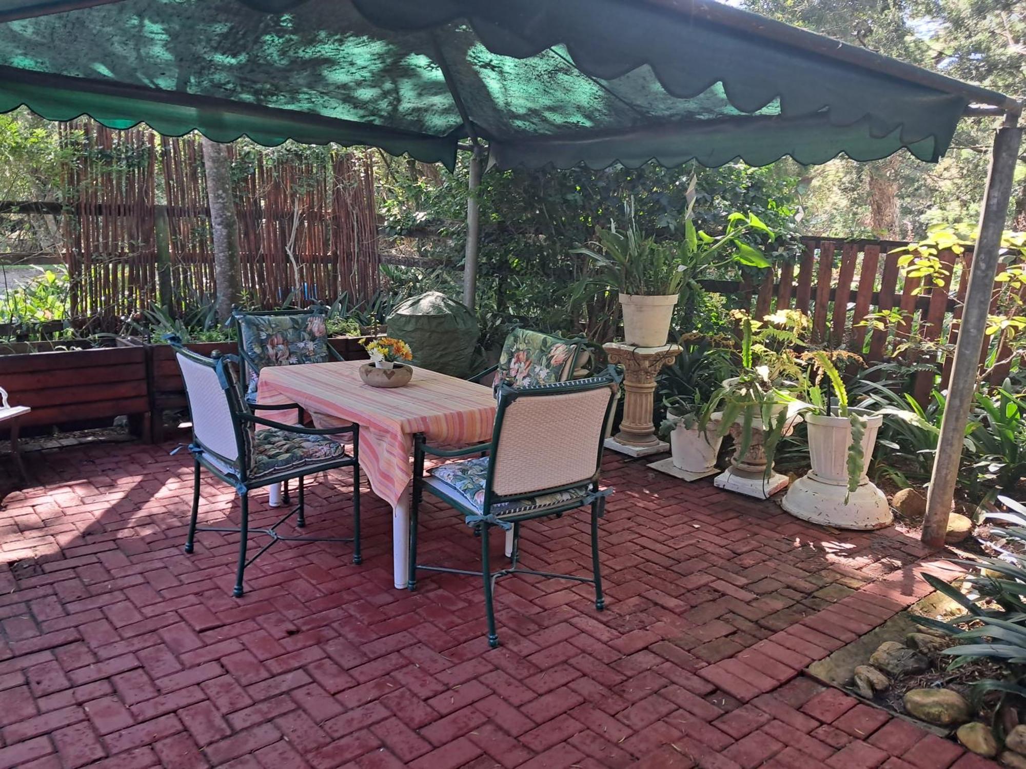 Glen House Apartment Brenton-on-Sea Bagian luar foto